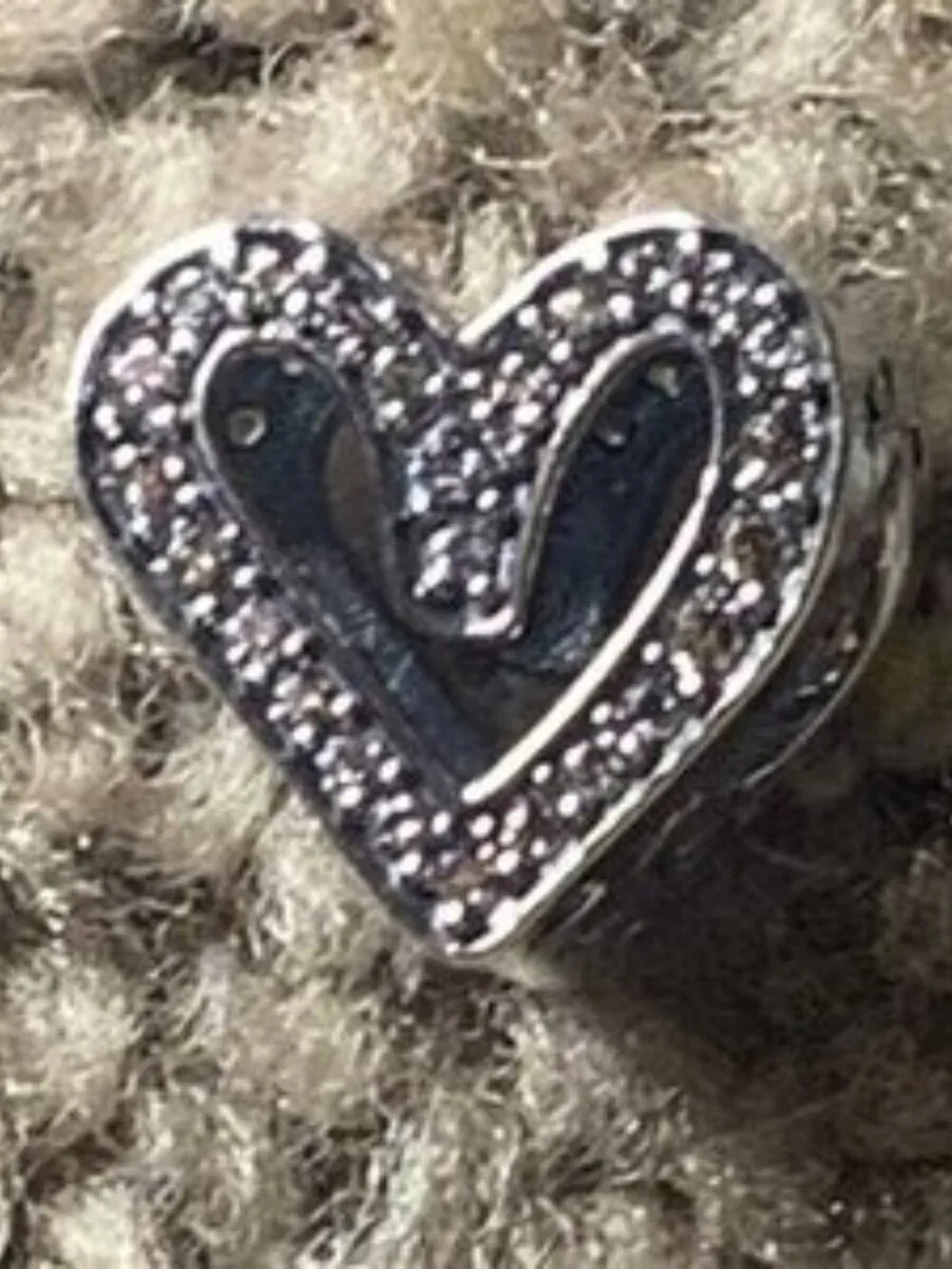 Pandora Sparkling Freehand Heart Charm